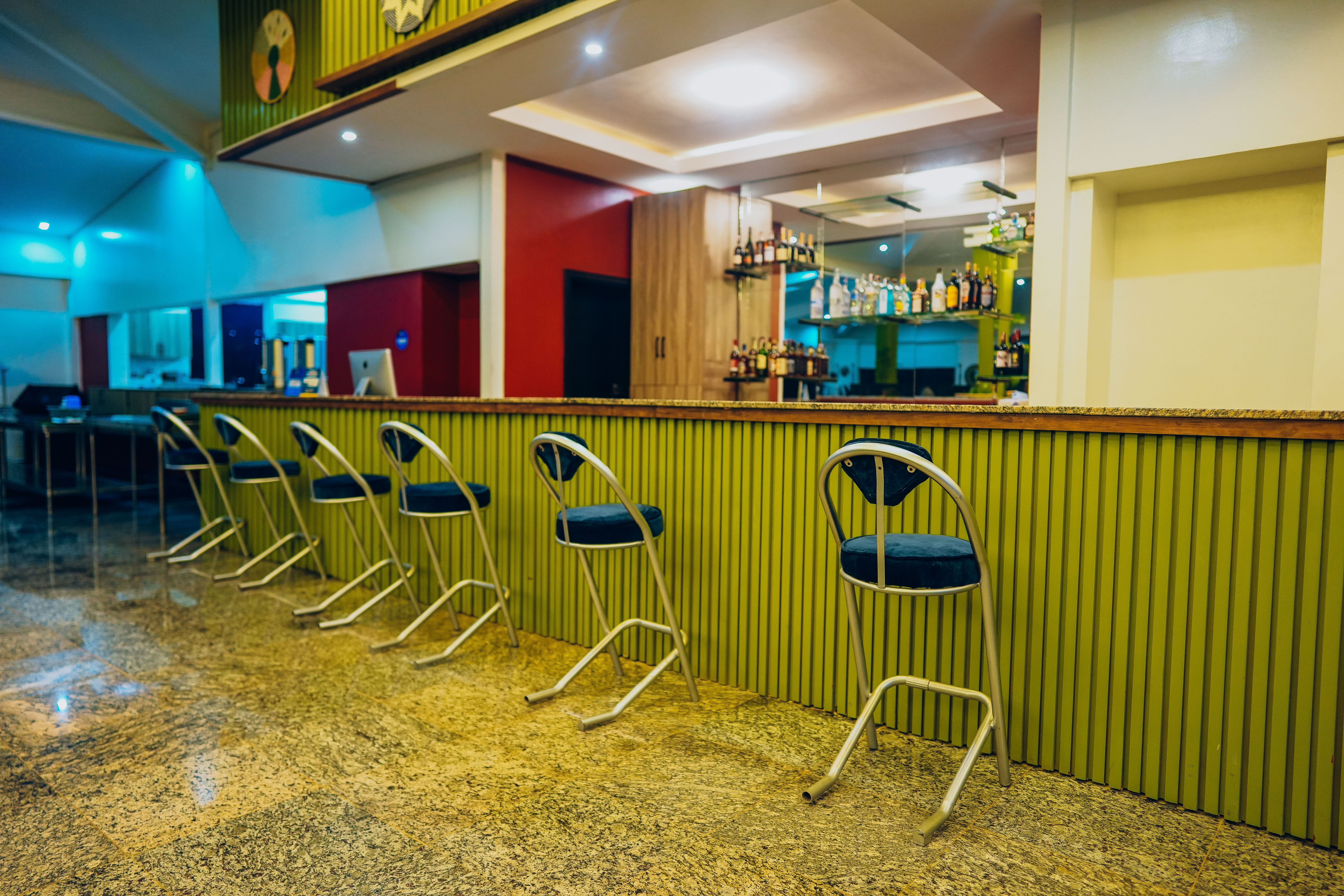 Rakka Hotel Restaurant - Contemporary dining space